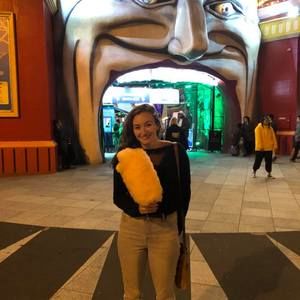 Meet your Posher, Kiera